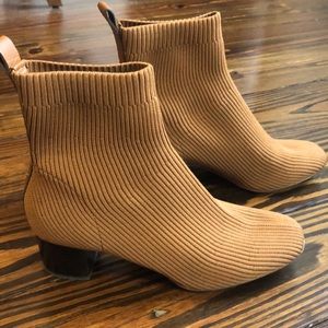 Everlane Sock Glove Bootie - Cognac 7.5